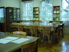 Biblioteca del Instituto de Investigaciones Agrobiológicas de Galicia. Santigao de Compostela (A Coruña)