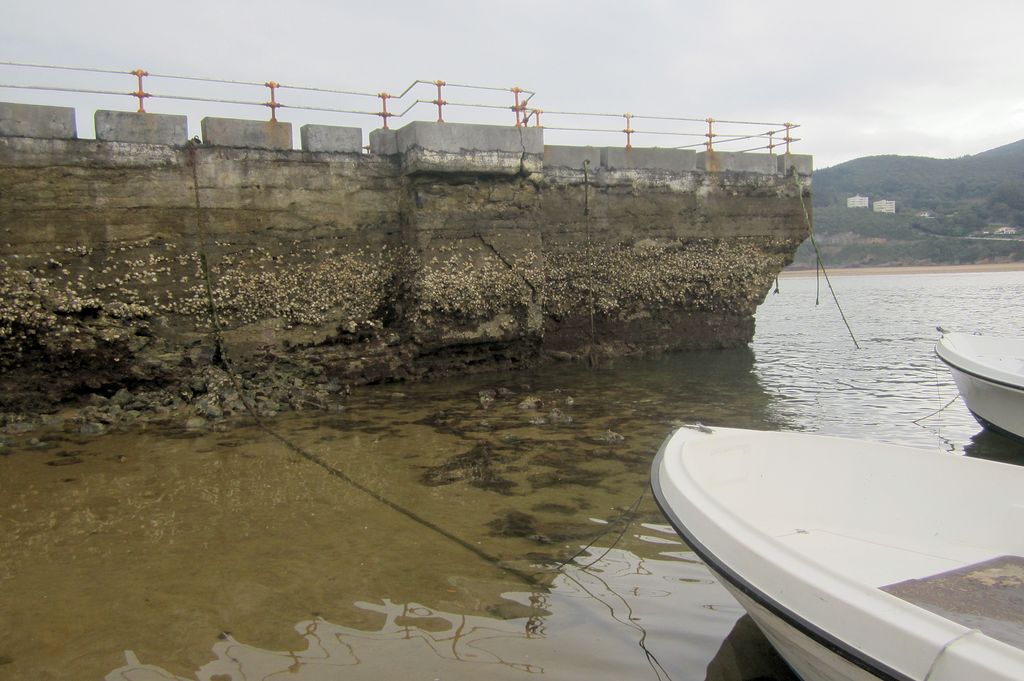 Obras de emergencia “Reparación del muelle de Herrera en Txorrokopunta”. (Mundaka, Bizkaia)