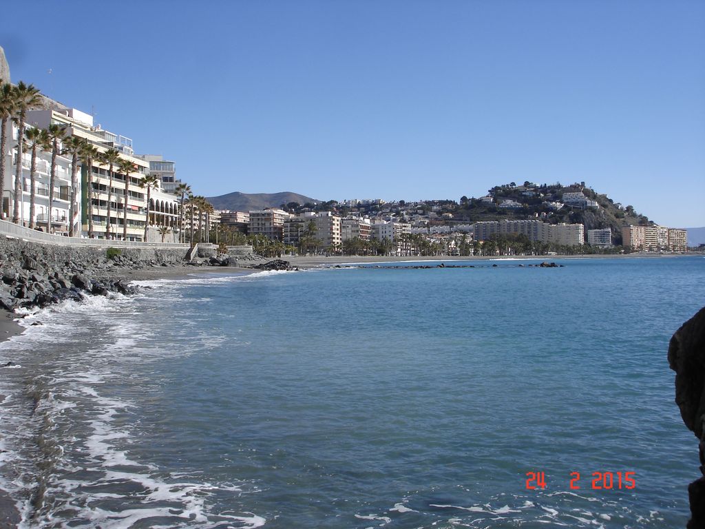 Conservación y mantenimiento del litoral de Granada (2015). La Caletilla