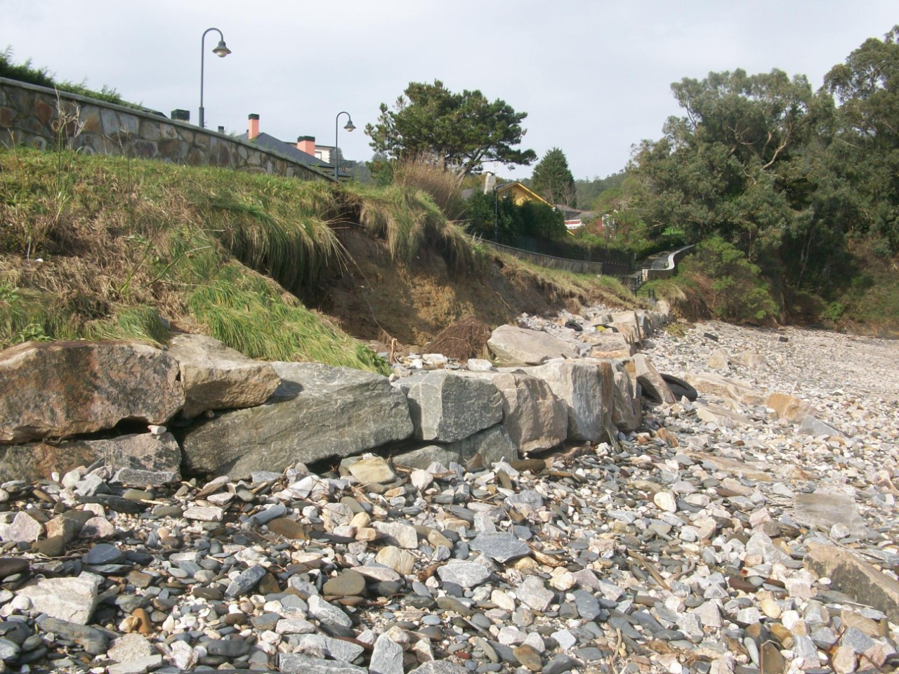 Playa de Seiramar. Reparación de escollera y murete