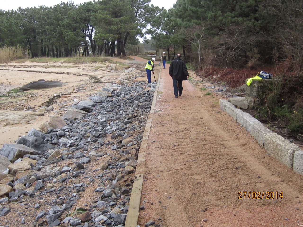 Playa de Castelete. Pista de acceso en mal estado