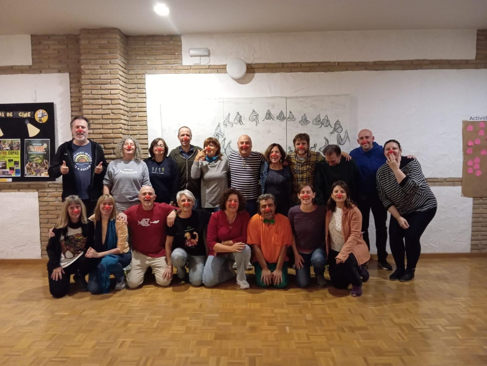 Clownsulta de la risa (terapia para el personal de los equipamientos)