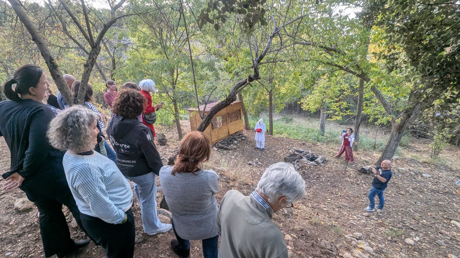 Presentación de los programas de Huerto Alegre. Dinámica en el exterior