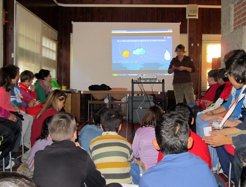 Presentación del Programa educativo "Un viaje alrededor del agua: de la sierra de Guadarrama a casa" por el equipo educativo del CENEAM