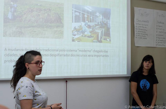 Presentación ADEGA, Verónica Torrijos y Lidia Rodriguez 