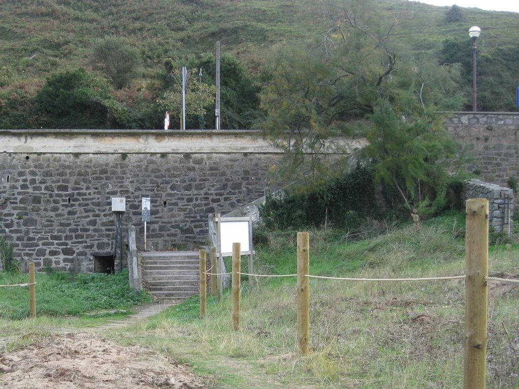 Recuperación ambiental de la playa de Santiago. Antes de las obras.