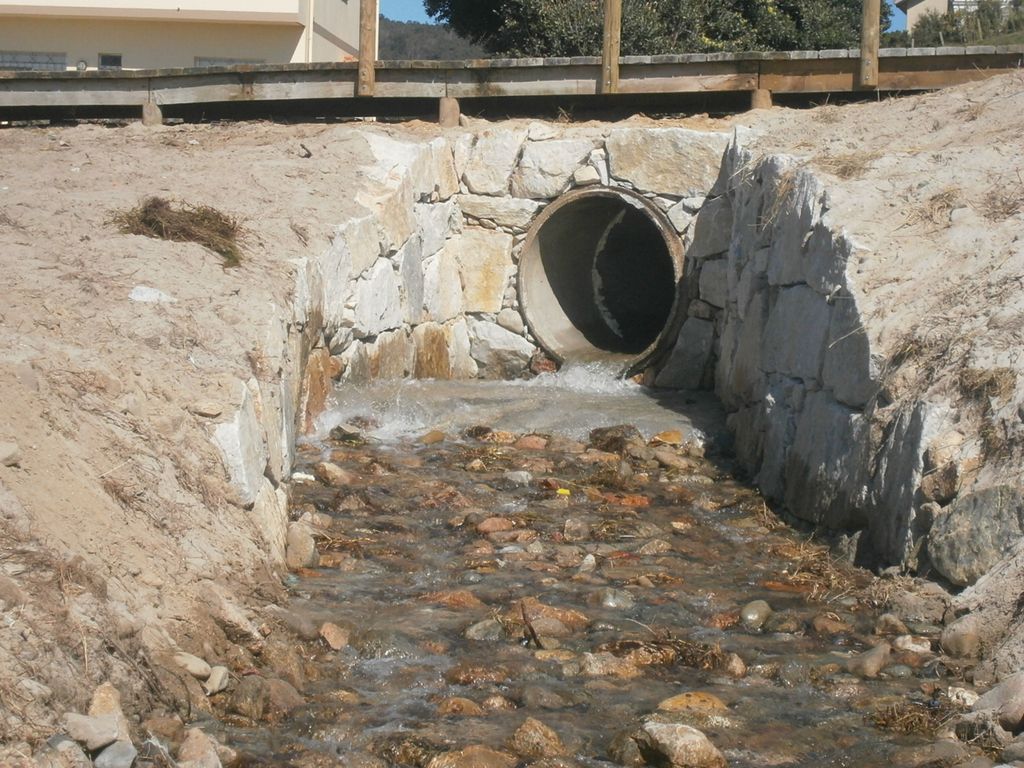 Mantenimiento y conservación IV. Trabajos en playa de Nemiña (Muxia) (Después de las obras)