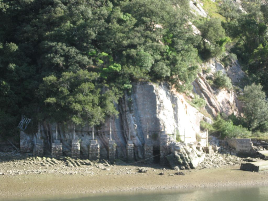 Demolición del embarcadero de Flores (T.M. Zumaia). Antes de las obras