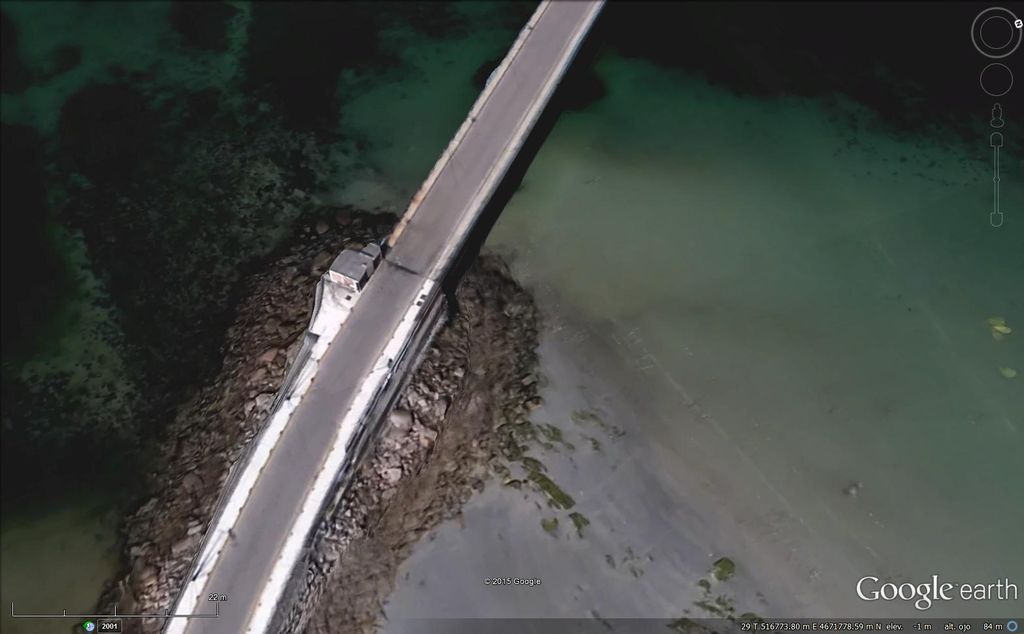 Rehabilitación de escaleras de acceso a las playas de Toralla y demolición de caseta (T.M. de Vigo). Antes de las obras