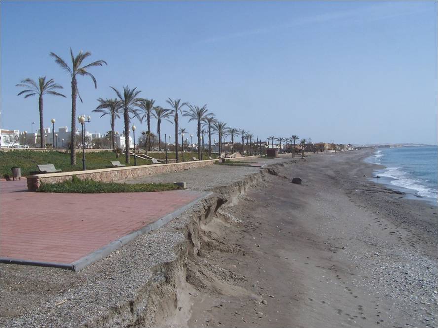 Reparación de daños producidos por el temporal del diciembre de 2014 en la costa mediterránea. Balanegra. T.M. Adra (Antes de las obras)