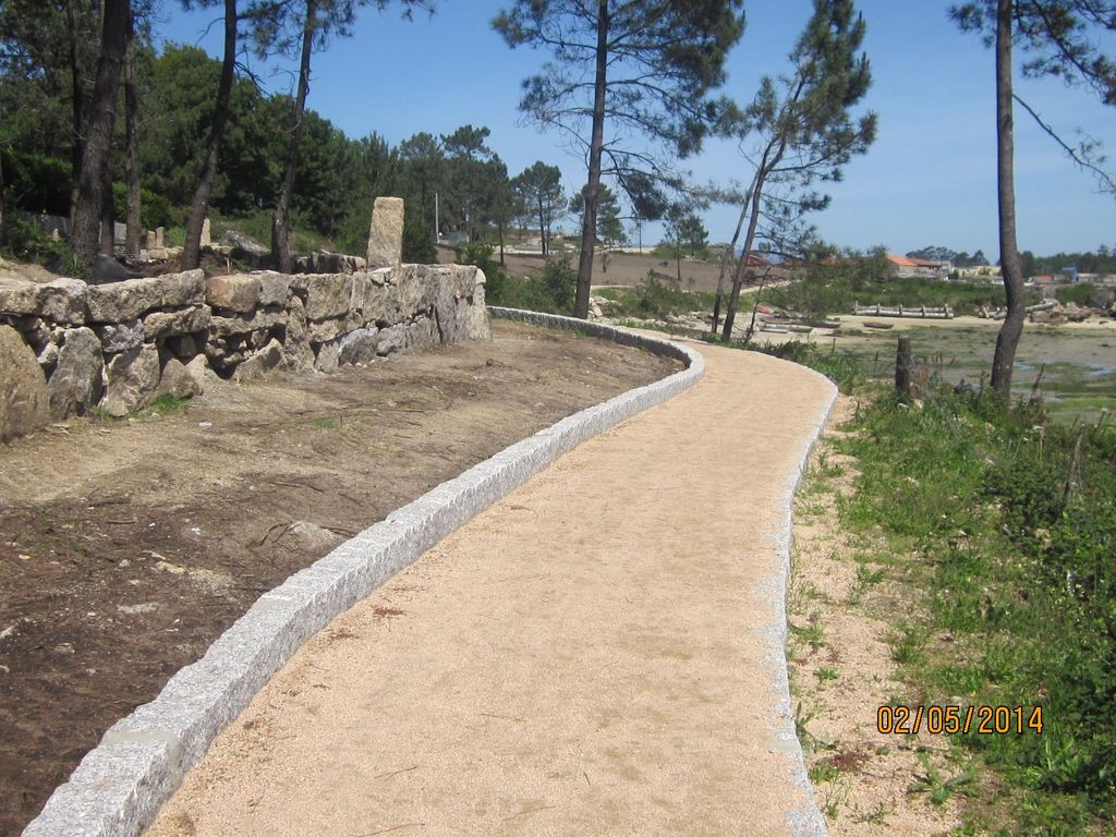 Senda litoral en la ensenada de O Esteiro (T.M. de O Grove). Después de las obras