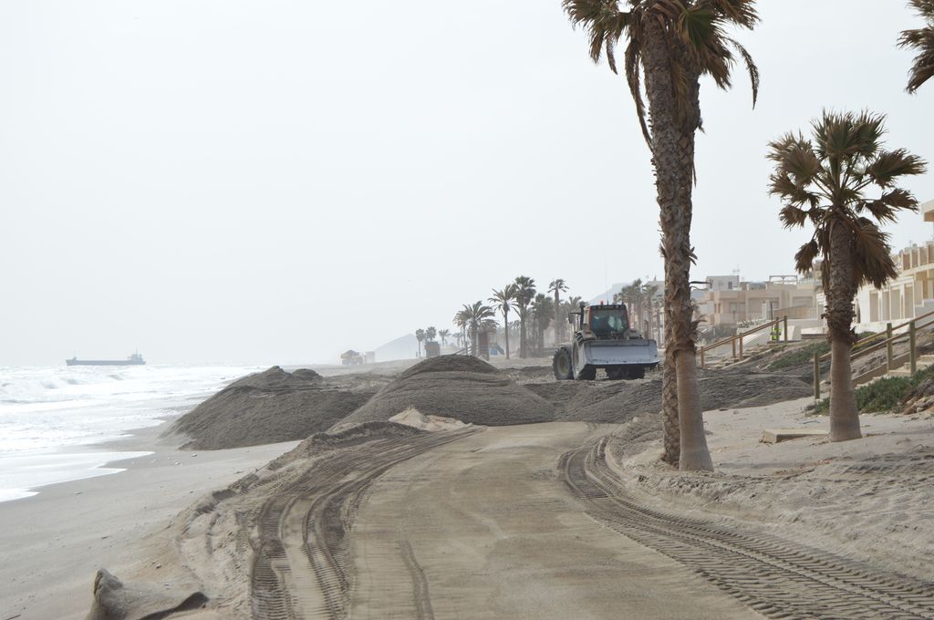 Playa de El Lancón (Durante las obras)