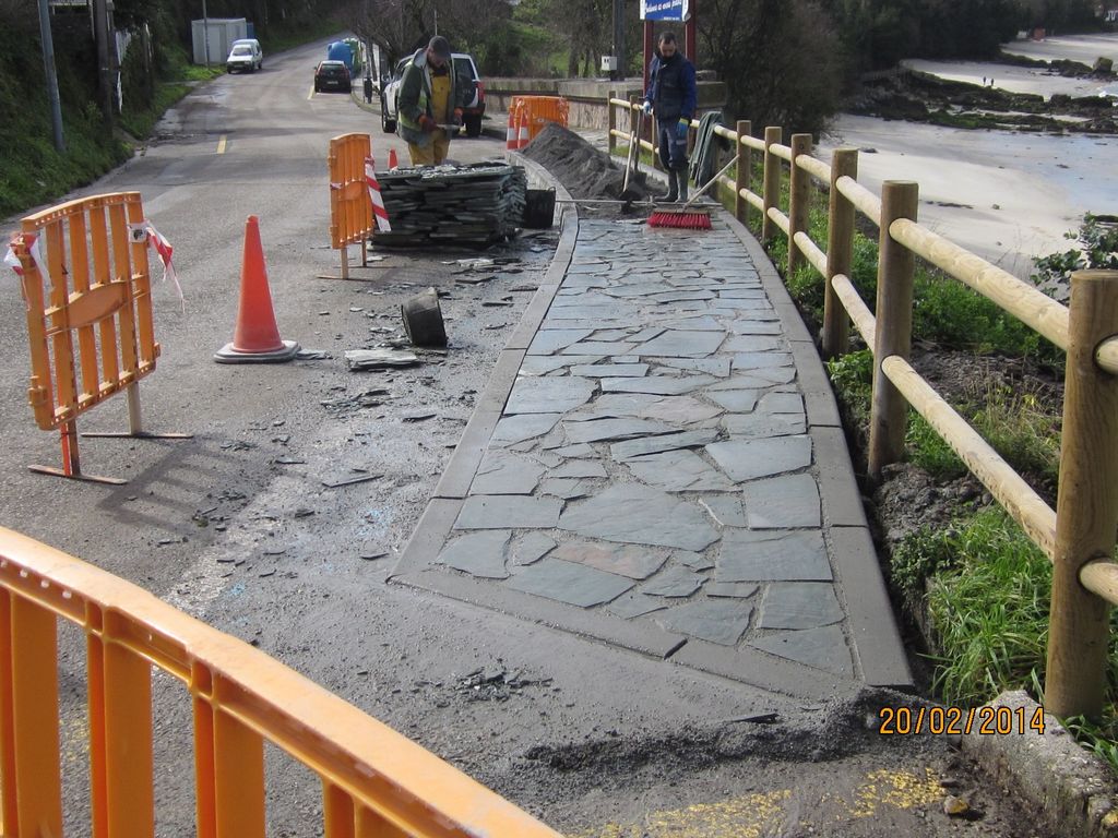 Puerto de Aguete (T.M. de Marín). Durante las obras