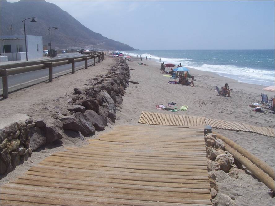 Reparación de daños producidos por el temporal del diciembre de 2014 en la costa mediterránea. La Almadraba de Monteleva. T.M. Almería (Antes de las obras)