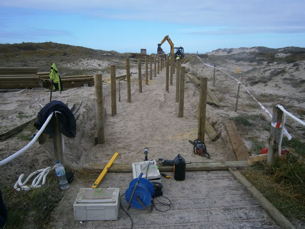 Mantenimiento y conservación V. Carnota. Playa de Carnota - Mejora de accesos (Durante las obras)