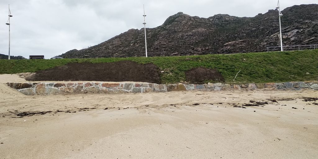 Mantenimiento y conservación V. Dumbría. Playa de Ézaro - Mejora para la protección del DPMT (Después de las obras)
