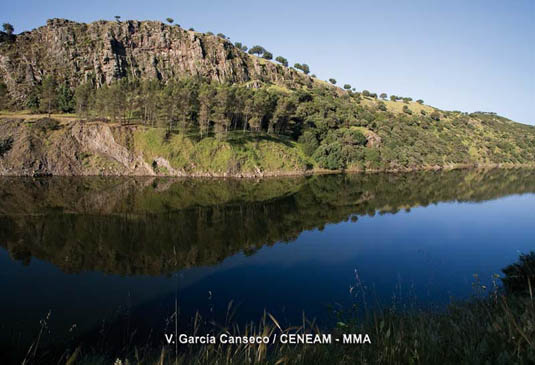El Mirador de Tajadilla sobre el río Tietar, es uno de los puntos más visitados del parque.