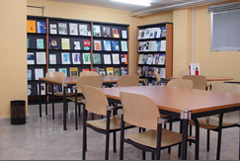 Biblioteca del Instituto de Astrofisica de Andalucia. Granada