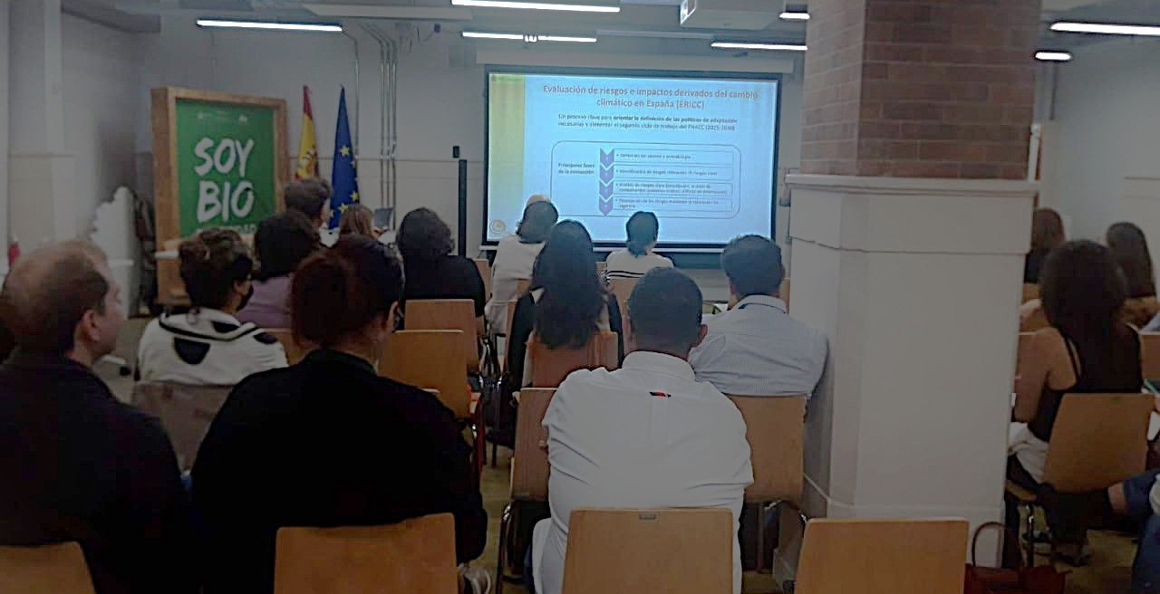 Participantes en el seminario: Grupos sociales en situación de vulnerabilidad 