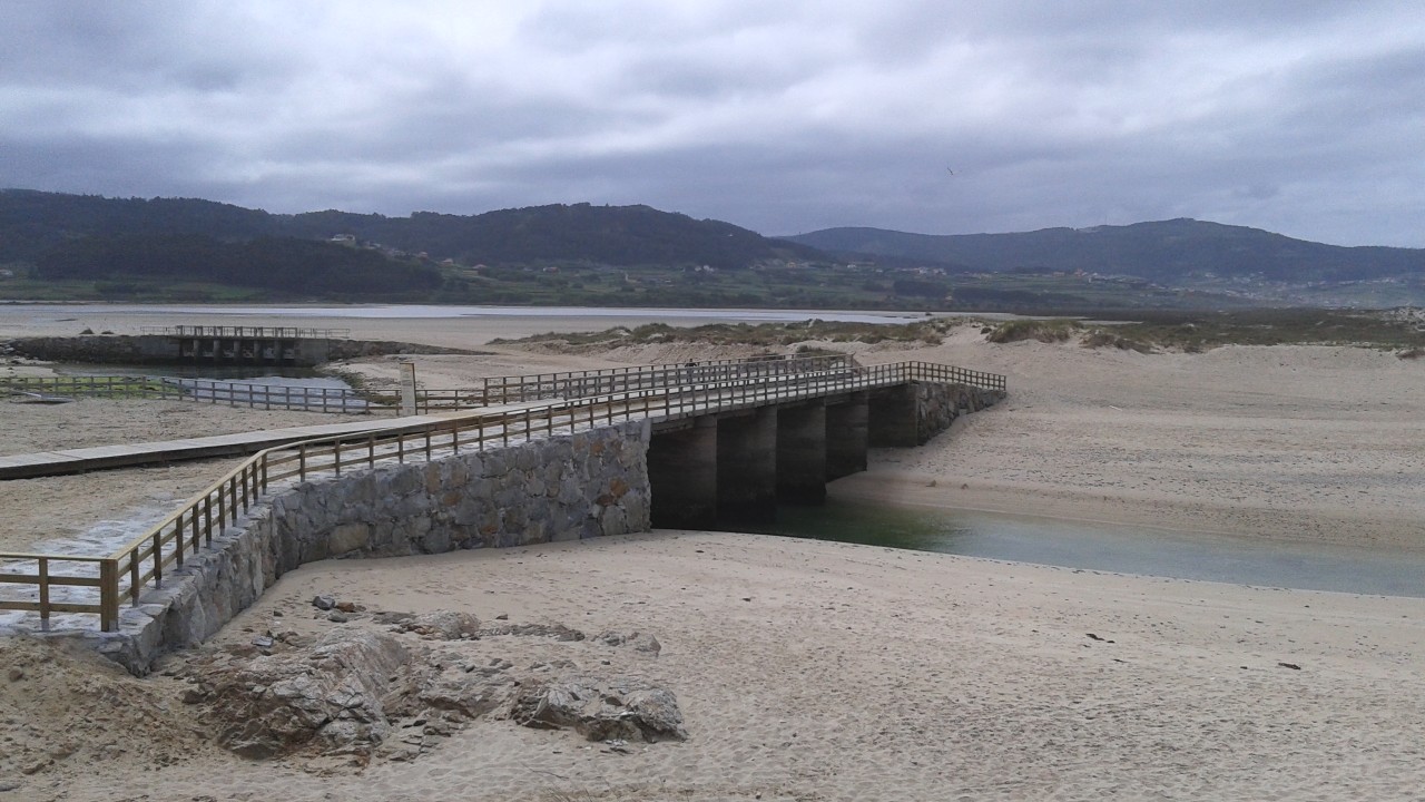 Playas Baldaio. Avería en la estructura