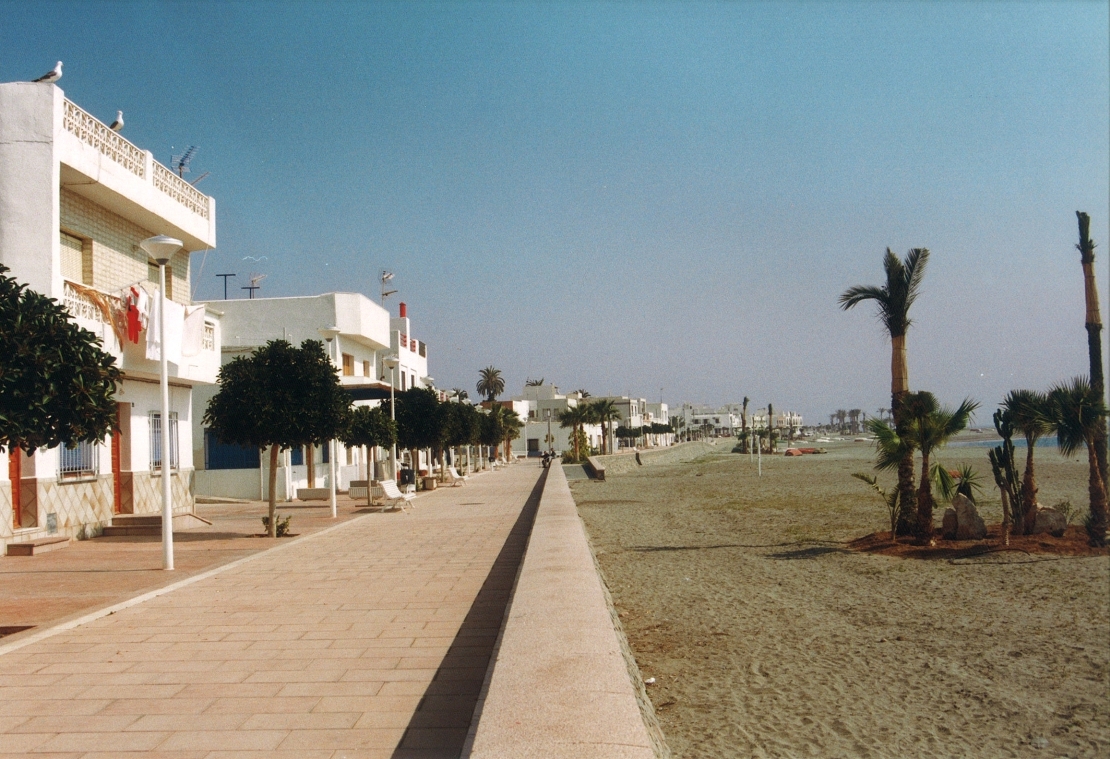 Paseo marítimo de Carboneras