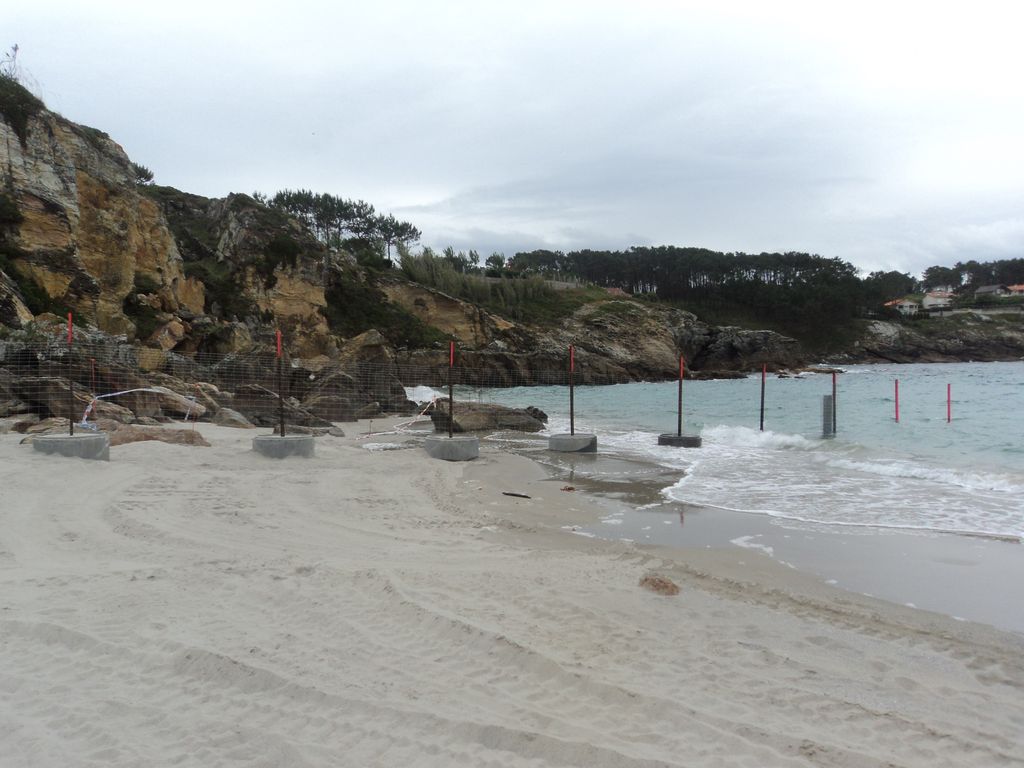 Estudio de estabilidad de taludes y cerramiento preventivo en la playa de Paxariñas