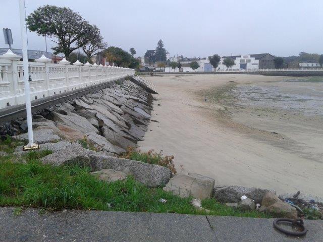 Regeneración de la playa de Preguntoiro, en Vilaxoán