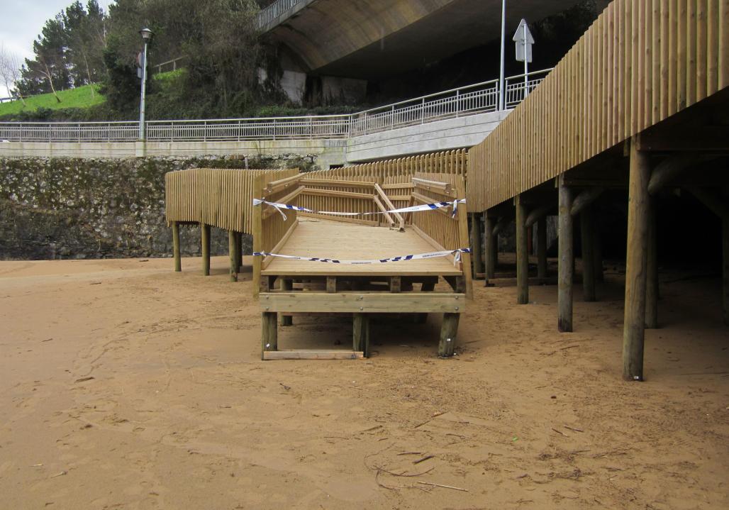 Playa de Laidatxu. Reparación pasarela de acceso a la playa