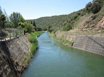 Canal de Urgel río Segre LLeida