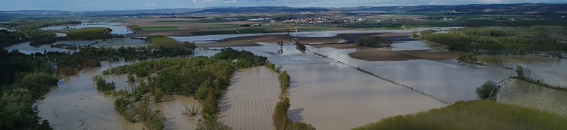 Gestión de los riesgos de inundación. Avenida en el Ebro.