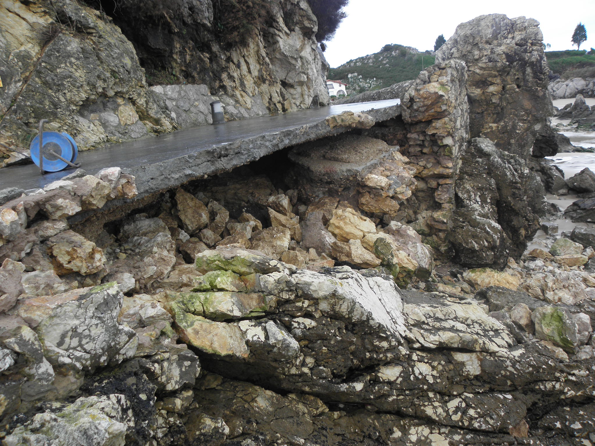 Obras en la playa de la Palombina