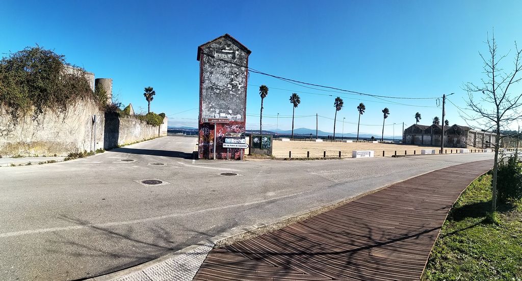 Regeneración del borde litoral en la playa do Areal