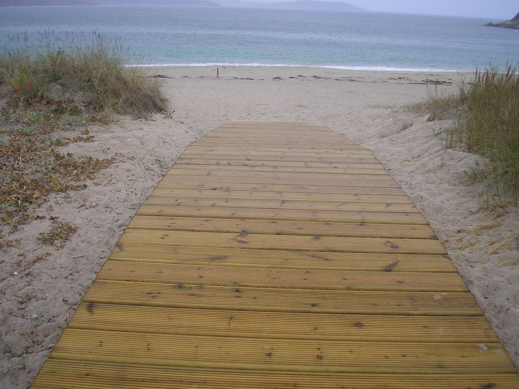 Mantenimiento y conservación 2006. Acceso a la playa de Balarés