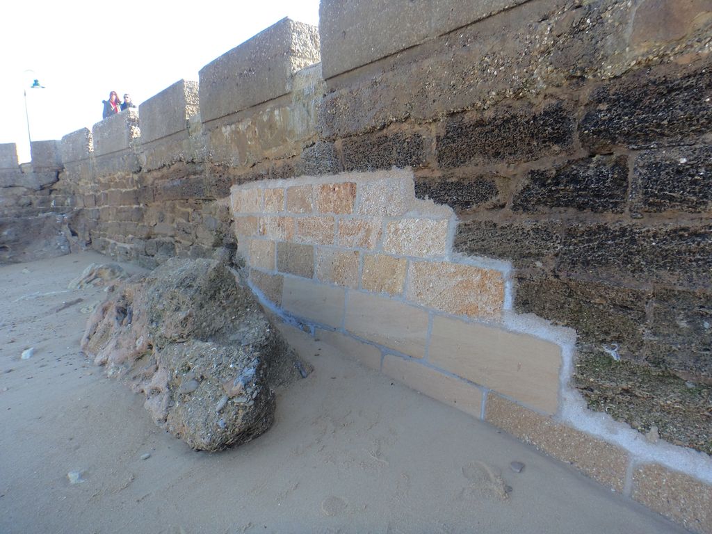 Reparación de socavaciones en el Castillo de San Sebastián