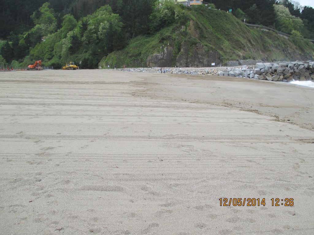 Reperfilado de la playa de Saturrarán en Mutriku