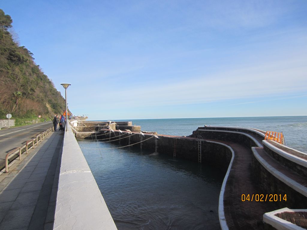 Reparación espaldón puerto de Zarautz