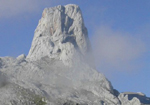 Vista del Naranjo de Bulnes desde Collado Vallejo