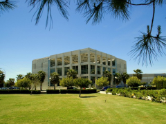 Biblioteca del Campus de Puerto Real. Universidad de Cádiz.