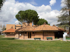 Universidad Camilo José Cela. Biblioteca