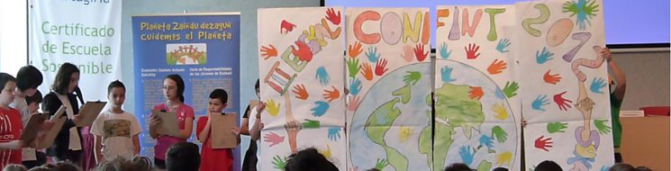 Niños y jóvenes asistentes a la Conferencia Internacional Infanto-Juvenil “Cuidemos el Planeta”