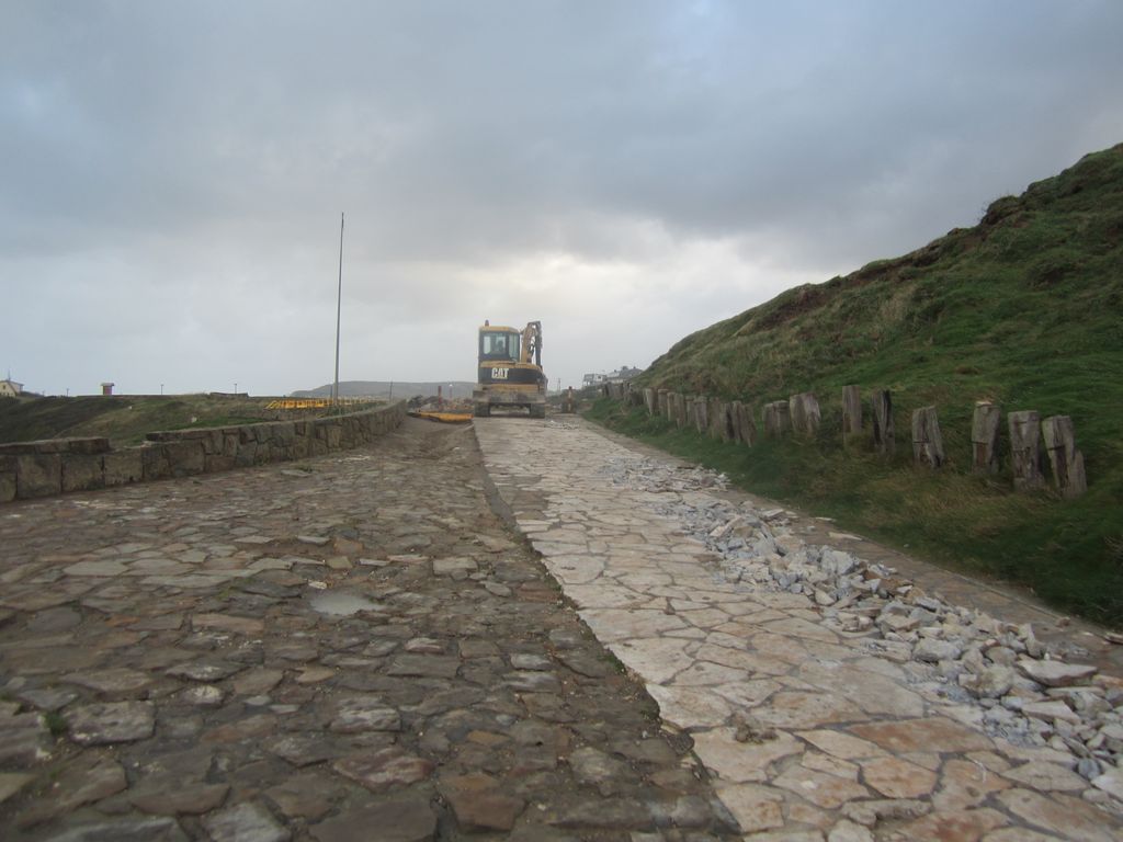 Mantenimiento y conservación 2015. Reparación de la rampa de acceso a la playa de Barinatxe