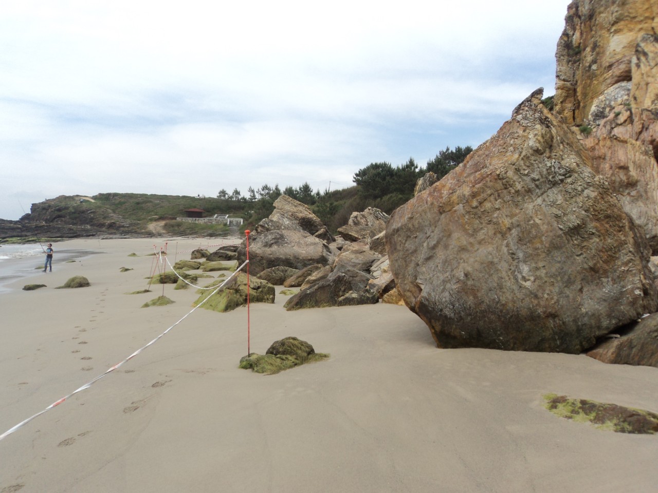 Estudio de estabilidad de taludes y cerramiento preventivo en la playa de Paxariñas