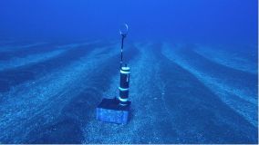 Fondeo de hidrófono para la monitorización del paisaje acústico en la Costa de Garafía, dentro de la demarcación marina canaria (Fotografía tomada por DC Servicios Ambientales)