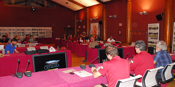 Sesión de trabajo del IX Seminario de Seguimiento a largo plazo en la Red de Parques Nacionales. Lepidópteros diurnos: aprendiendo sobre el cambio global con las mariposas 