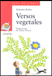 Dibujo de un niño que riega una planta con una regadera y un gato que huye