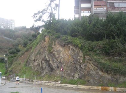 Plan Litoral 2015 Protección frente a desprendimientos en el acceso a la playa de Mutriku