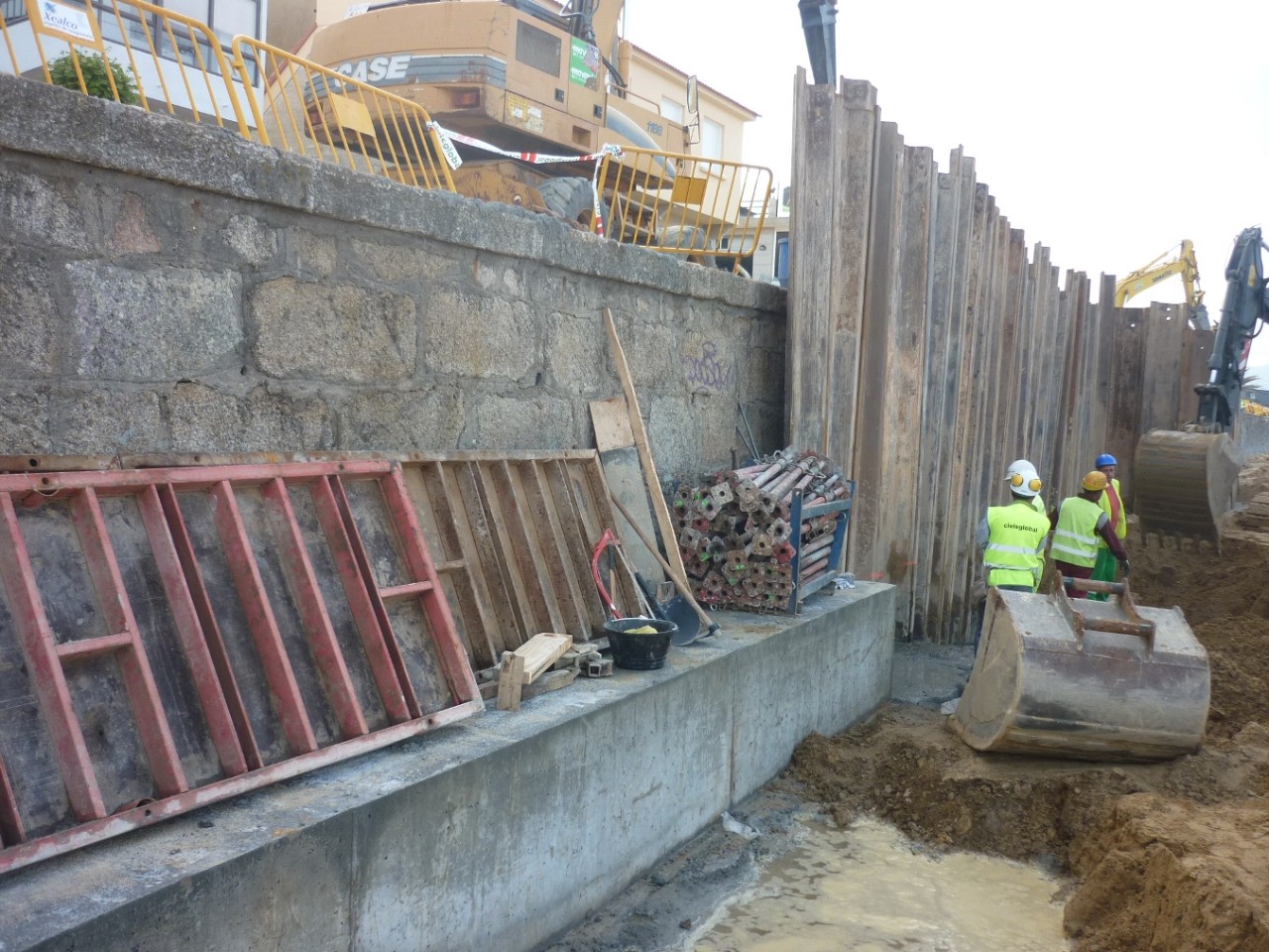 Paseo marítimo de Panxón. Rehabilitación del paseo marítimo: Levantamiento y reconstrucción del muro del paseo en su situación actual incrementando la profundidad de cimentación