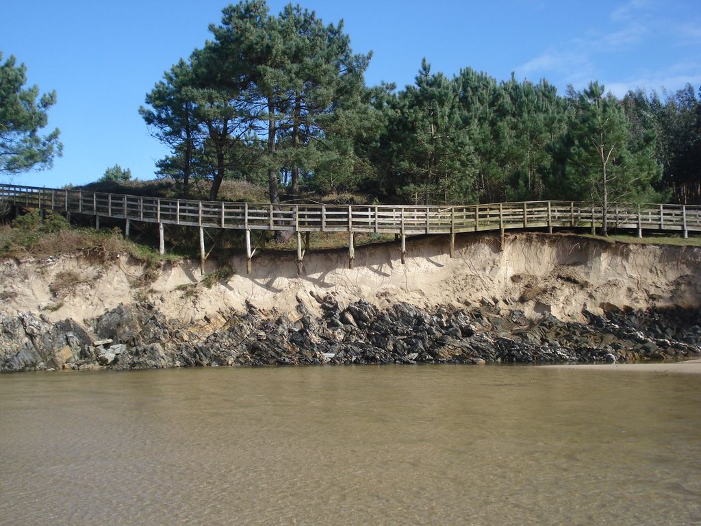 Playa de Meirás. Avería en los accesos