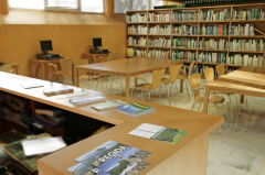 Biblioteca de la Consejeria de Medio Ambiente y Ordenacion del Territorio, de la Junta de Andalucía
