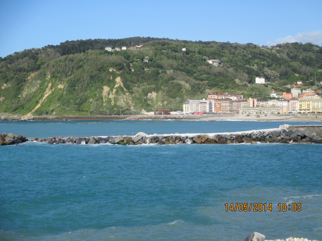 Reparación del espigón y el dique transitable de la playa de La Zurriola